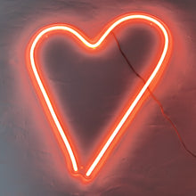 Charger l'image dans la galerie, Beautiful heart neon sign
