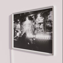 Charger l'image dans la galerie, Brighten your home with vibrant RGB colors and subtle neon ambiance