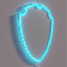 Charger l'image dans la galerie, Vibrant BrewDog logo illuminates any room with British flair.