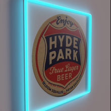 Charger l'image dans la galerie, Add a touch of city charm with this neon sign.