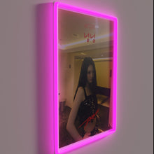 Charger l'image dans la galerie, Add vibrant drama to any room with this colorful sign.