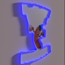 Charger l'image dans la galerie, Neon illuminated sign celebrates Oktoberfest beer drinking tradition with sausages.