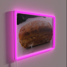 Charger l'image dans la galerie, Brighten up your kitchen with this vibrant oven fresh glow