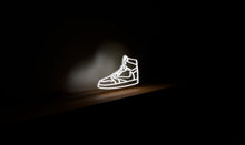 Charger l'image dans la galerie, aj1 travis scott neon sign