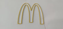 Charger l'image dans la galerie, Mcdonalds neon sign