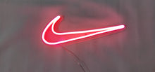 Charger l'image dans la galerie, NIKE logo LED NEON wall gift pink