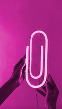 Charger l'image dans la galerie, Paper_clip Néon Sign - LAMPLES