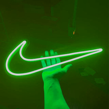 Charger l'image dans la galerie, green nike logo led