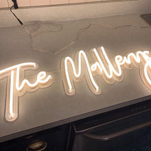 Charger l'image dans la galerie, wedding season neon