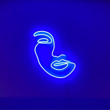 Charger l'image dans la galerie, Woman face neon sign