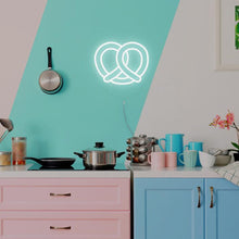 Charger l'image dans la galerie, Pretzel - LED neon sign - food light