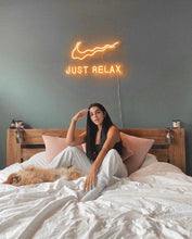 Charger l'image dans la galerie, just relax nike light for bedroom