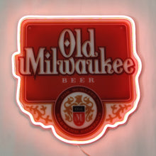 Charger l'image dans la galerie, OLD MILWAUKEE BEER SIGN