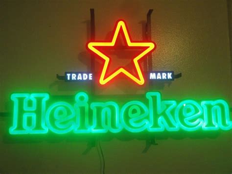 Signes de bière Heineken Neon à vendre