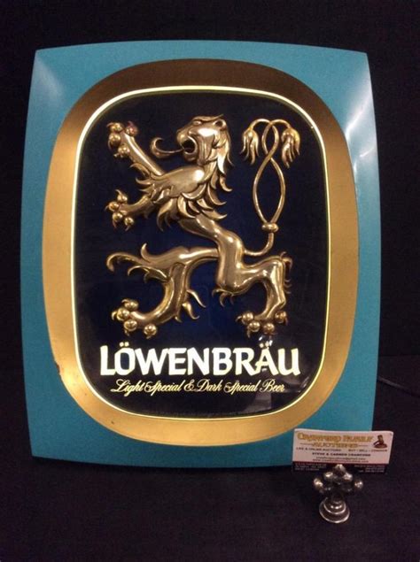 Signe Lowenbrau Light Up