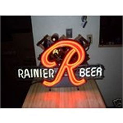 Enseigne néon de bière Rainier vintage