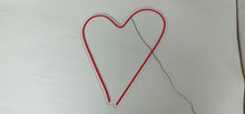 Charger l&#39;image dans la galerie, Red heart neon sign