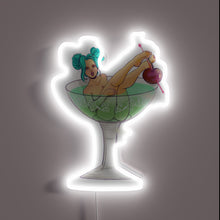 Charger l&#39;image dans la galerie, Add a touch of vintage glamour to your space.