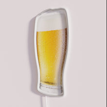 Charger l&#39;image dans la galerie, Bright LED beer glass neon sign for home bar decor.