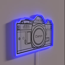 Charger l&#39;image dans la galerie, Iconic Camera Design Inspired Wall Sign for Photography Enthusiasts Everywhere