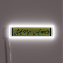 Charger l&#39;image dans la galerie, Add vibrant retro style with this iconic bar sign lighting.