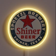 Charger l&#39;image dans la galerie, Shiner Beer neon sign with red star.