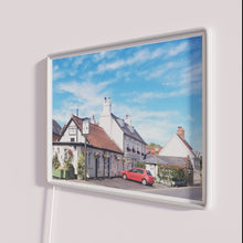 Charger l&#39;image dans la galerie, RGB illuminated The Queens Head Weybridge pub signage neon display