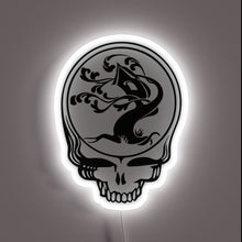 Charger l&#39;image dans la galerie, Glowing RGB Tree House Brewing Co Stealie Neon Sign Illumination