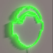 Charger l&#39;image dans la galerie, Cozy treehouse vibes meet urban style with this neon glow.