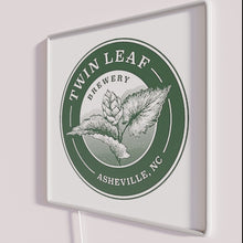 Charger l&#39;image dans la galerie, Retro-Style Twin Leaf Brewery Asheville North Carolina RGB LED Sign Light