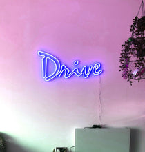 Charger l&#39;image dans la galerie, Drive movie logo neon