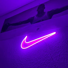 Charger l&#39;image dans la galerie, Cheap Nike swoosh neon sign