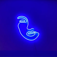 Charger l&#39;image dans la galerie, Woman face neon sign