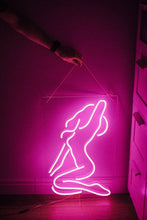 Charger l&#39;image dans la galerie, Sexy girl neon sign